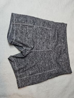 Ebb & Flow  Athletic Shorts — Heather Charcoal Gray